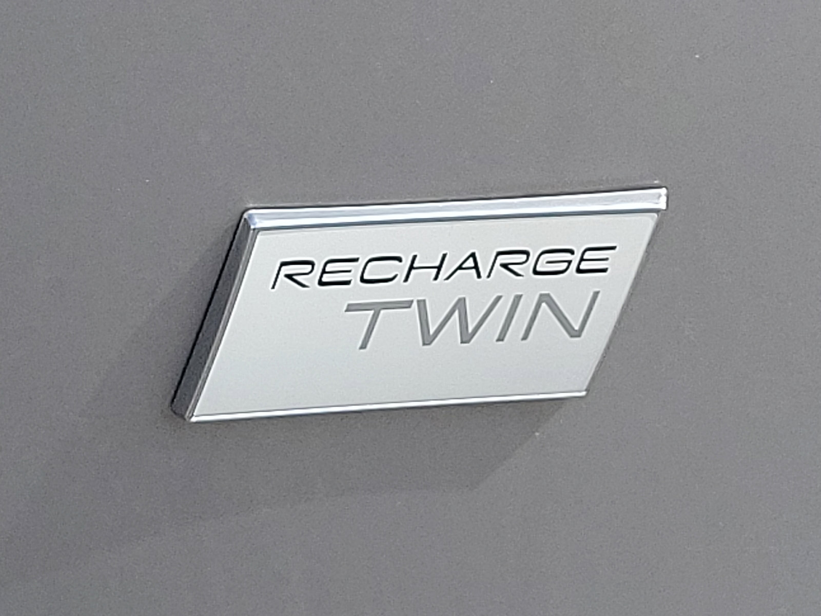 Certified 2023 Volvo XC40 Recharge Plus w/ Protection Package Premier image 27