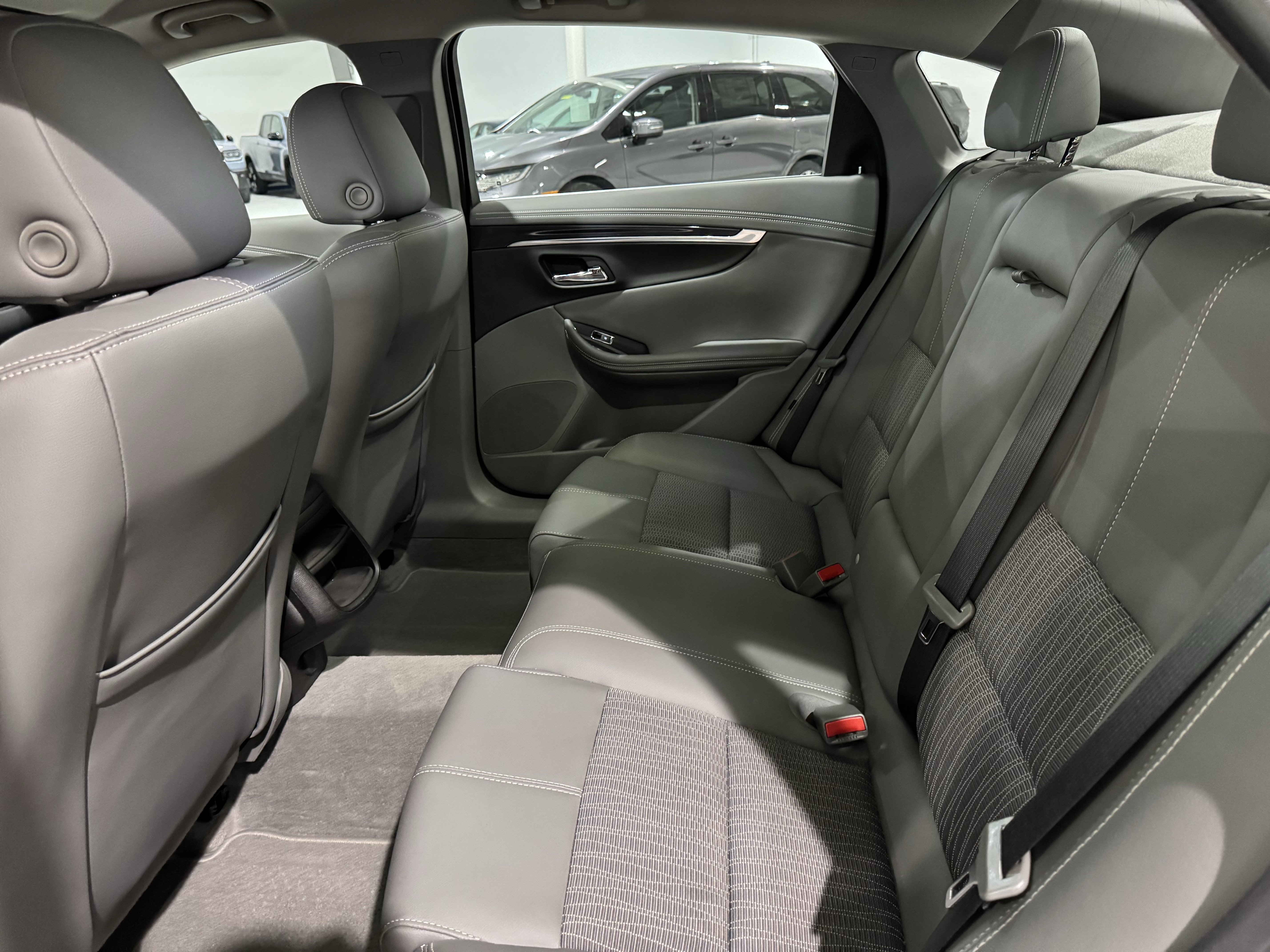 Used 2019 Chevrolet Impala LS image 7