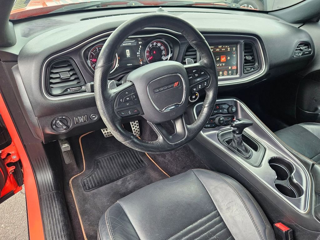 Used 2016 Dodge Challenger R/T Plus RWD image 13