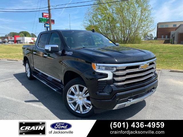 Used 2022 Chevrolet Silverado 1500 High Country w/ High Country Premium Package AWD/4WD image 1