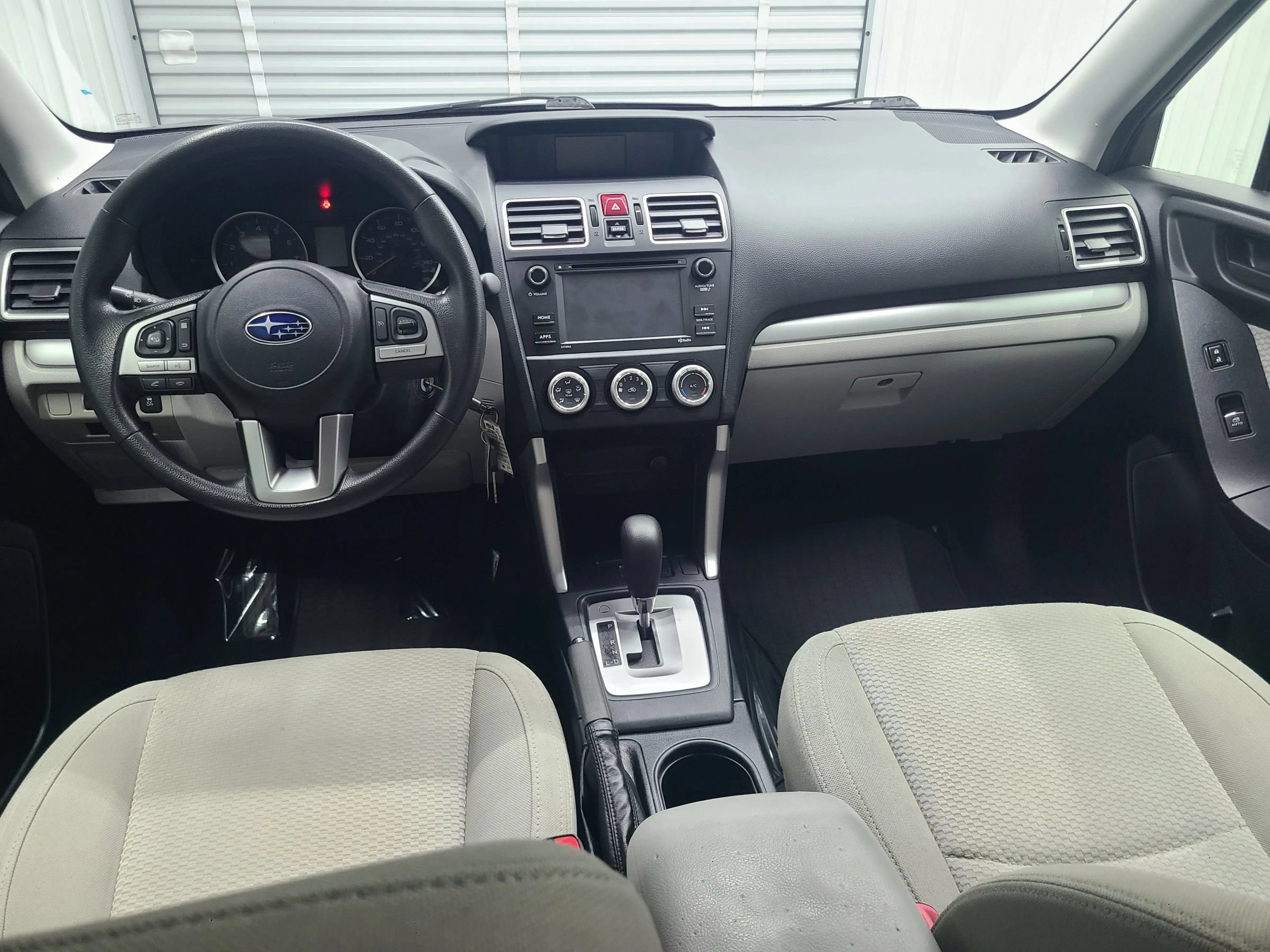 Used 2018 Subaru Forester 2.5i w/ Alloy Wheel Package AWD/4WD image 2