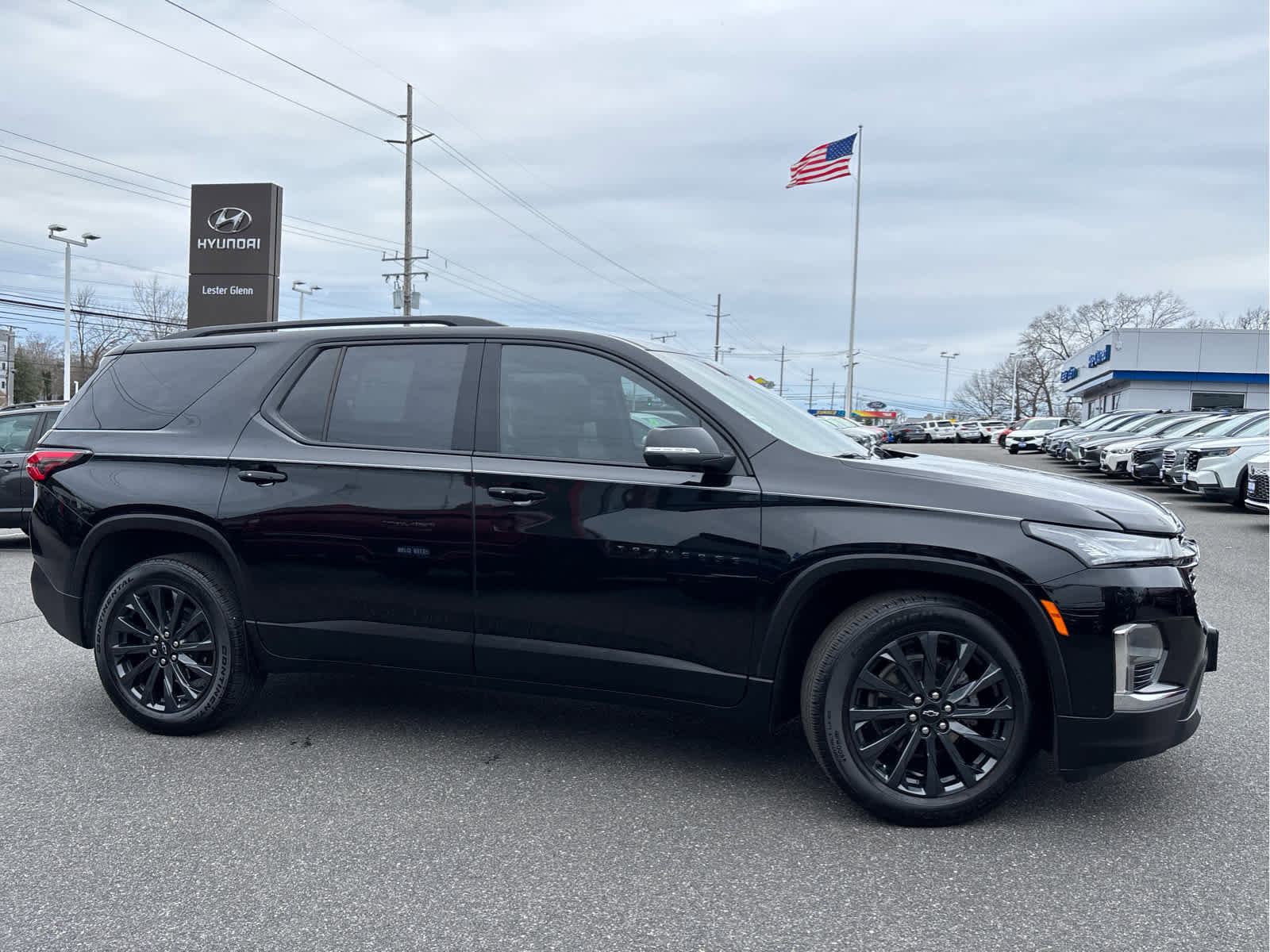 Certified 2022 Chevrolet Traverse RS w/ LPO, Floor Liner Package image 3