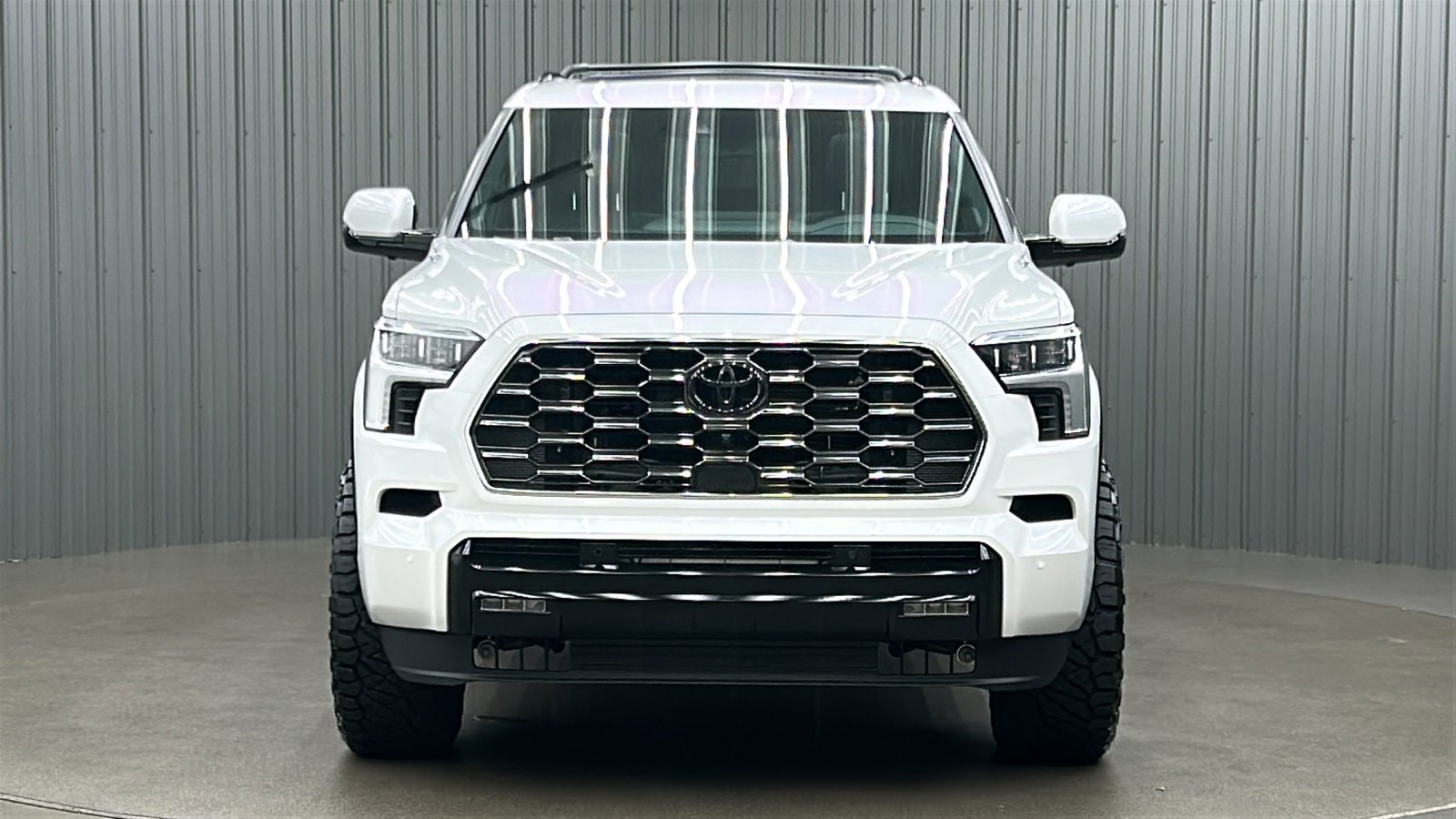Used 2025 Toyota Sequoia Platinum image 8