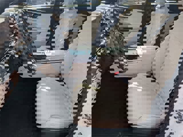 Used 2023 Mercedes-Benz C 300 4MATIC Sedan w/ Exclusive Trim Package image 15