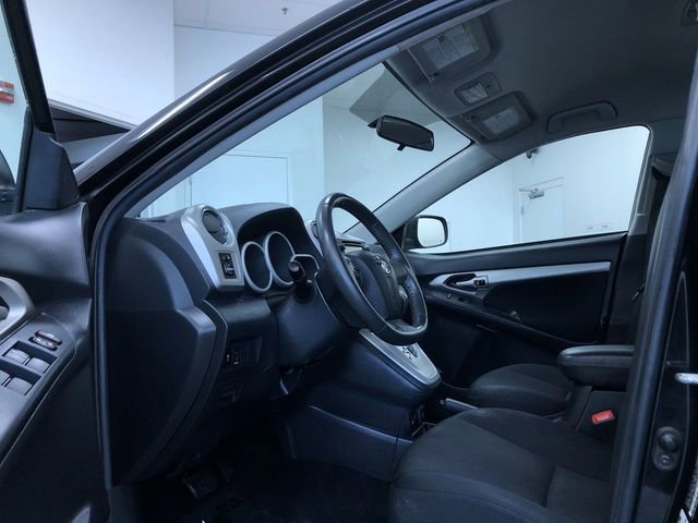 Used 2013 Toyota Matrix S FWD image 11