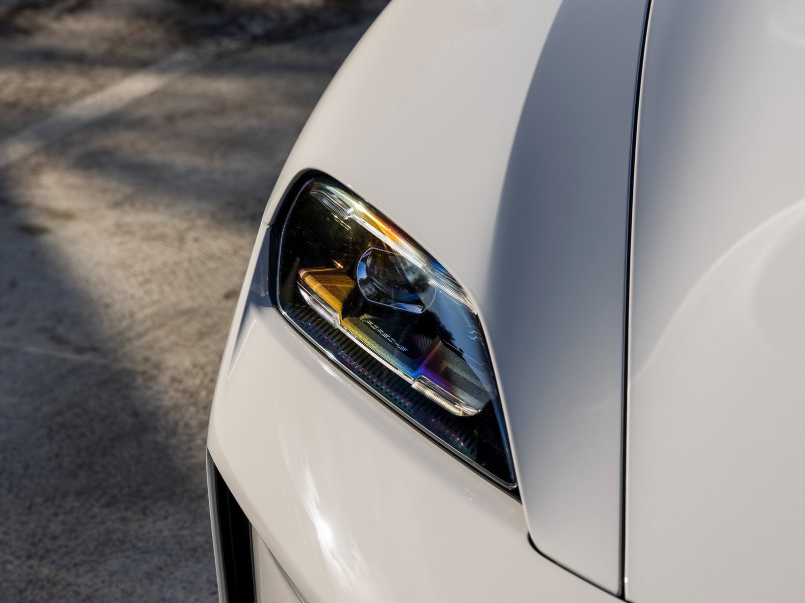 New 2025 Porsche Taycan image 14