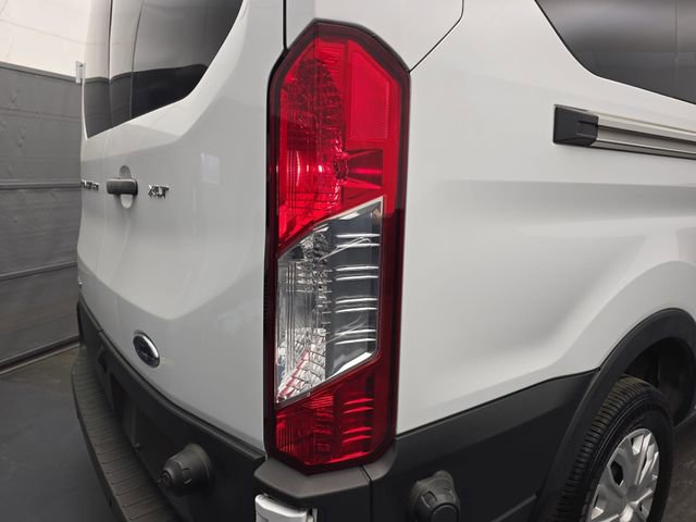 Used 2024 Ford Transit 350 XLT image 19