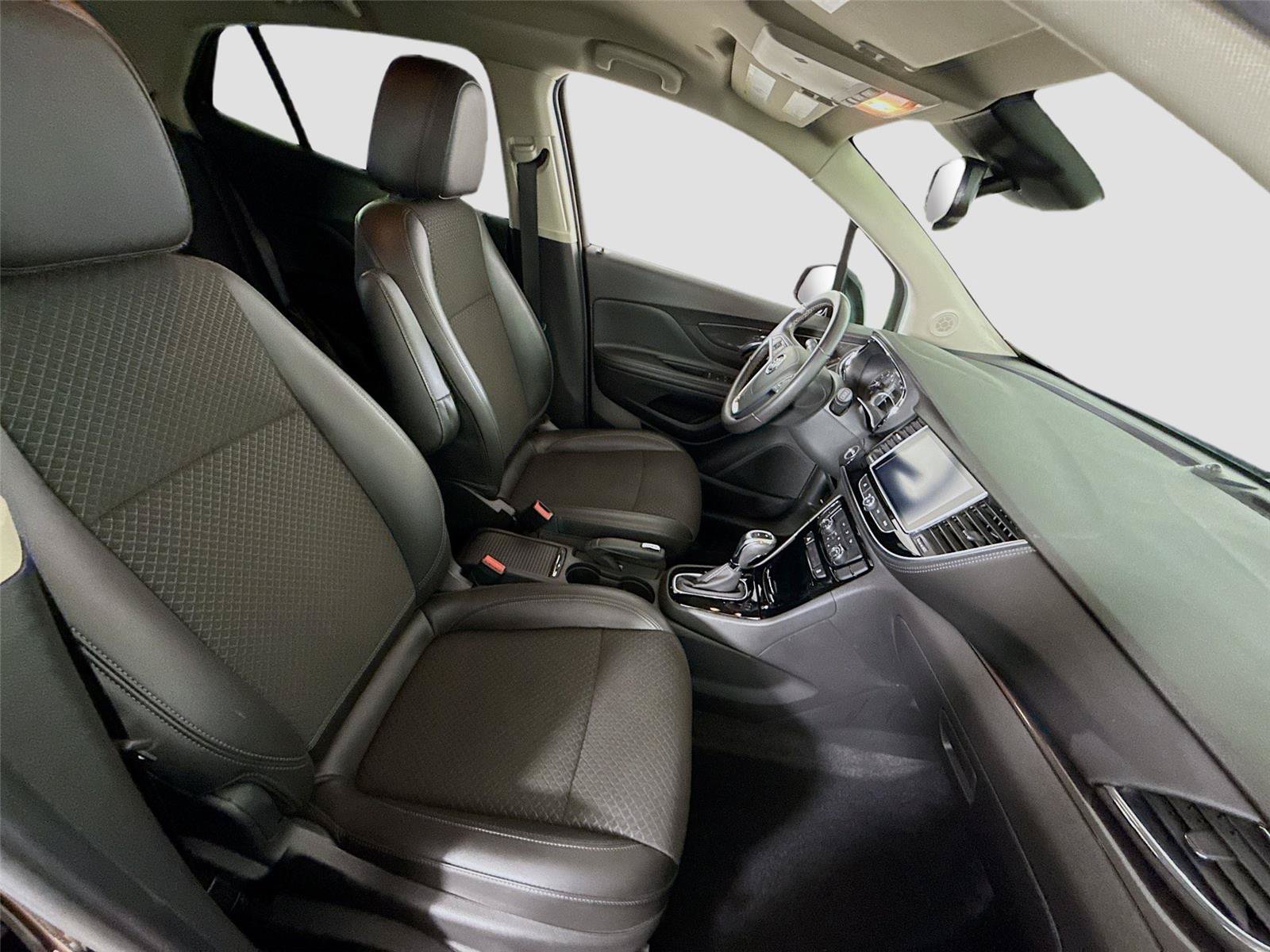 Used 2018 Buick Encore Preferred AWD/4WD image 18