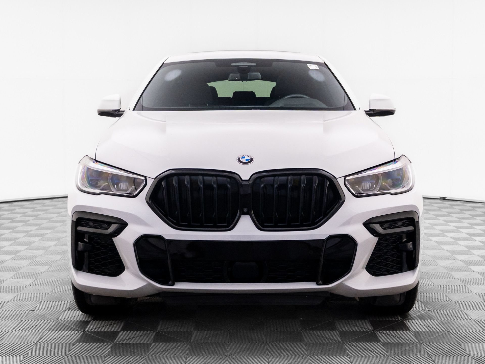 Used 2023 BMW X6 M50i w/ Executive Package AWD/4WD image 9