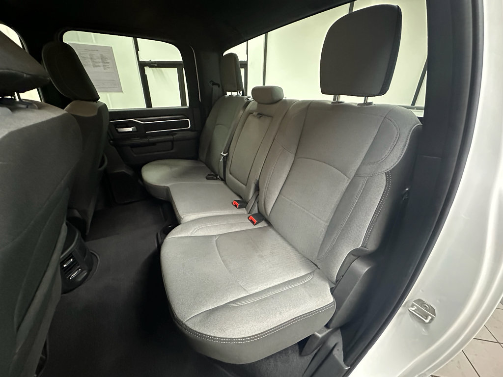 Used 2024 RAM 2500 Big Horn image 30