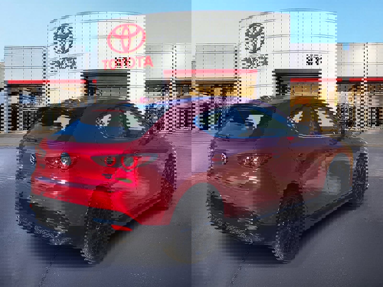 Used 2023 MAZDA MAZDA3 Hatchback w/ Appearance Package image 5