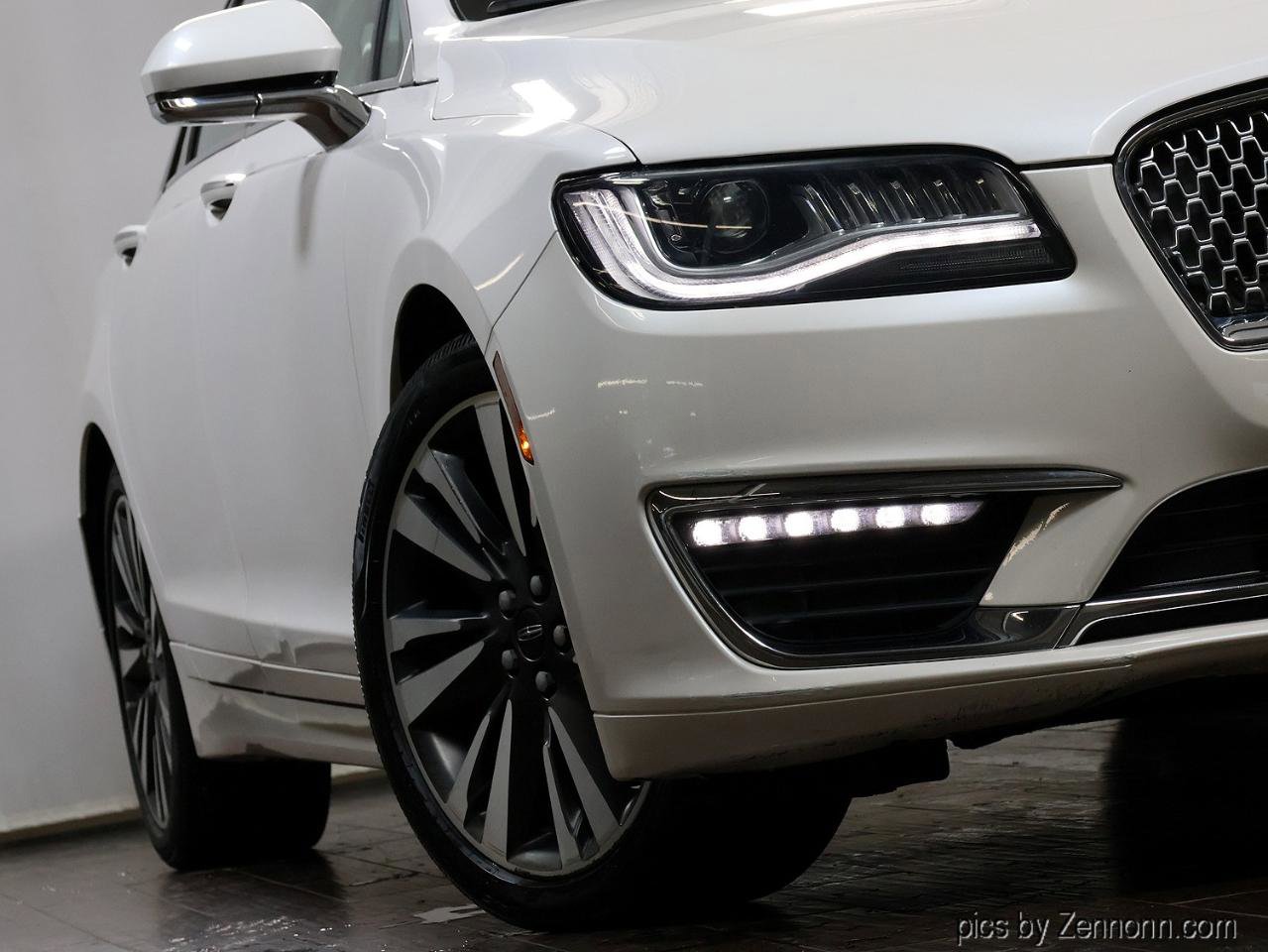 Used 2018 Lincoln MKZ Reserve w/ Climate Package image 4