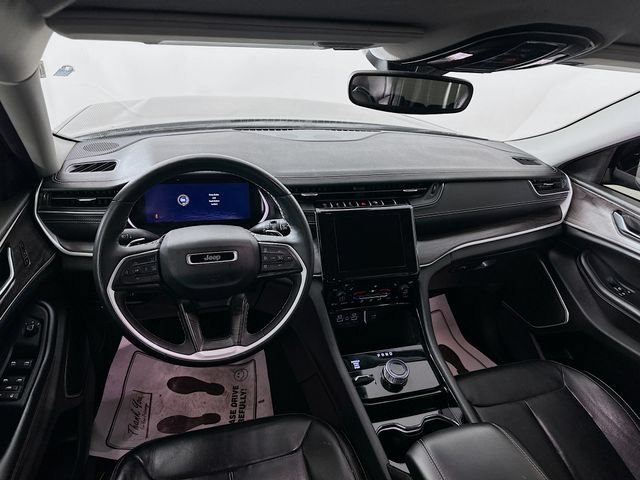 Used 2022 Jeep Grand Cherokee L Limited AWD/4WD image 28