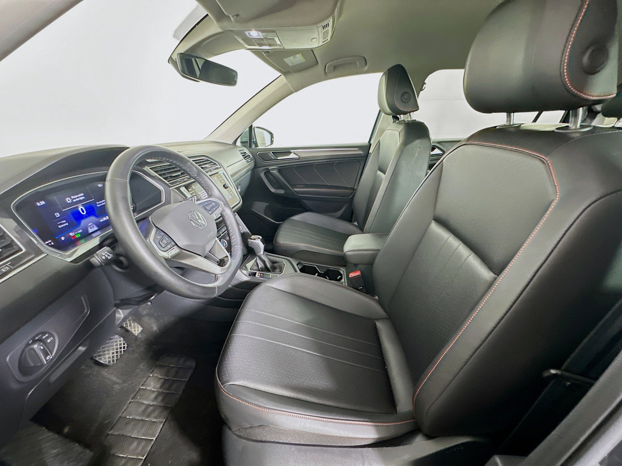 Used 2024 Volkswagen Tiguan Wolfsburg Edition image 13