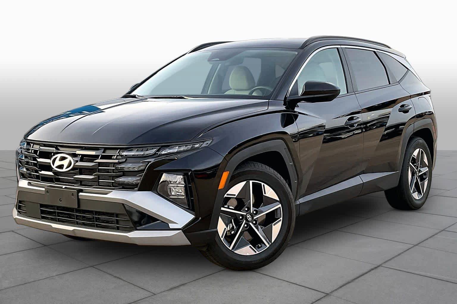 Used 2025 Hyundai Tucson SEL FWD image 3