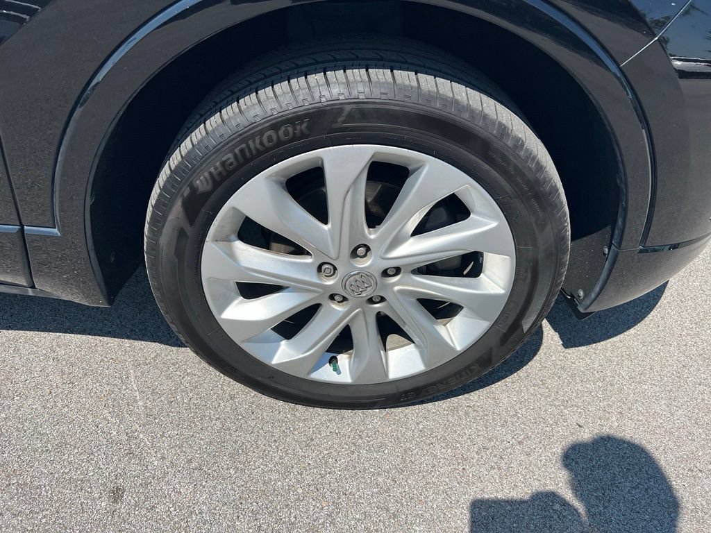 Used 2018 Buick Envision Premium AWD/4WD image 11