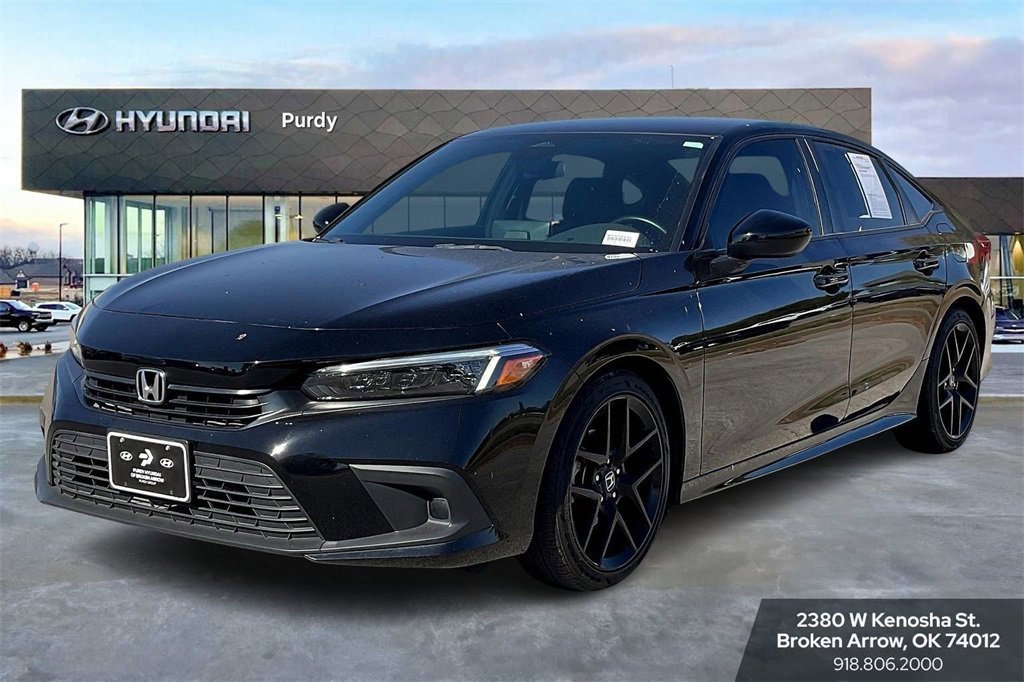 Used 2023 Honda Civic Sport image 1