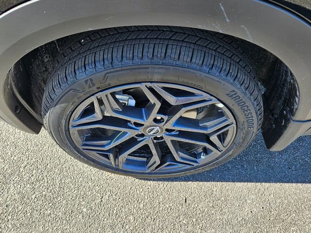 New 2026 Nissan Kicks SR image 18