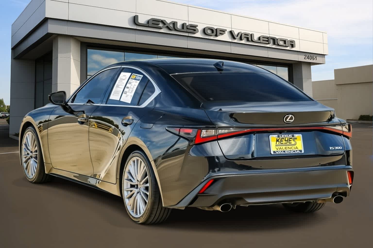 Used 2022 Lexus IS 300 w/ Premium Package RWD image 6