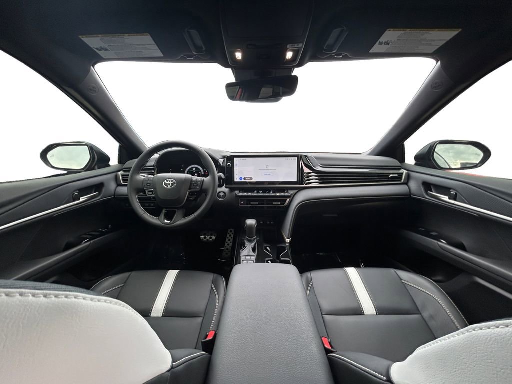 Used 2026 Toyota Camry Hybrid w/ Multimedia Upgrade Package FWD image 12