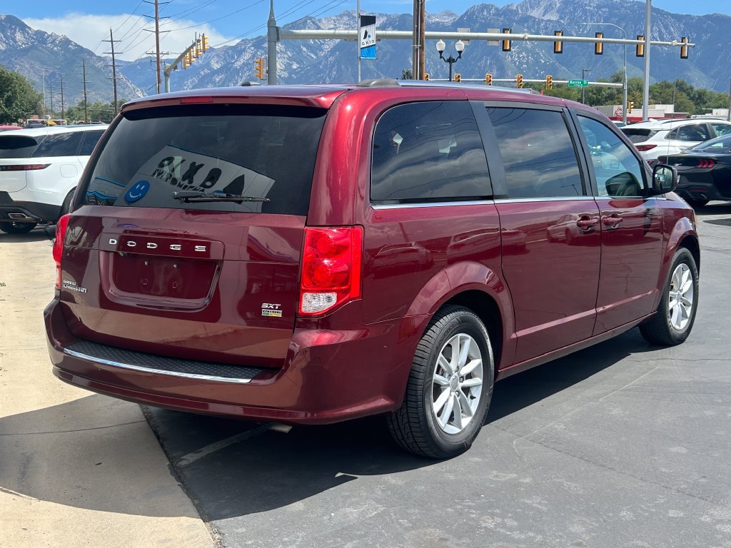 Used 2019 Dodge Grand Caravan SXT FWD image 4