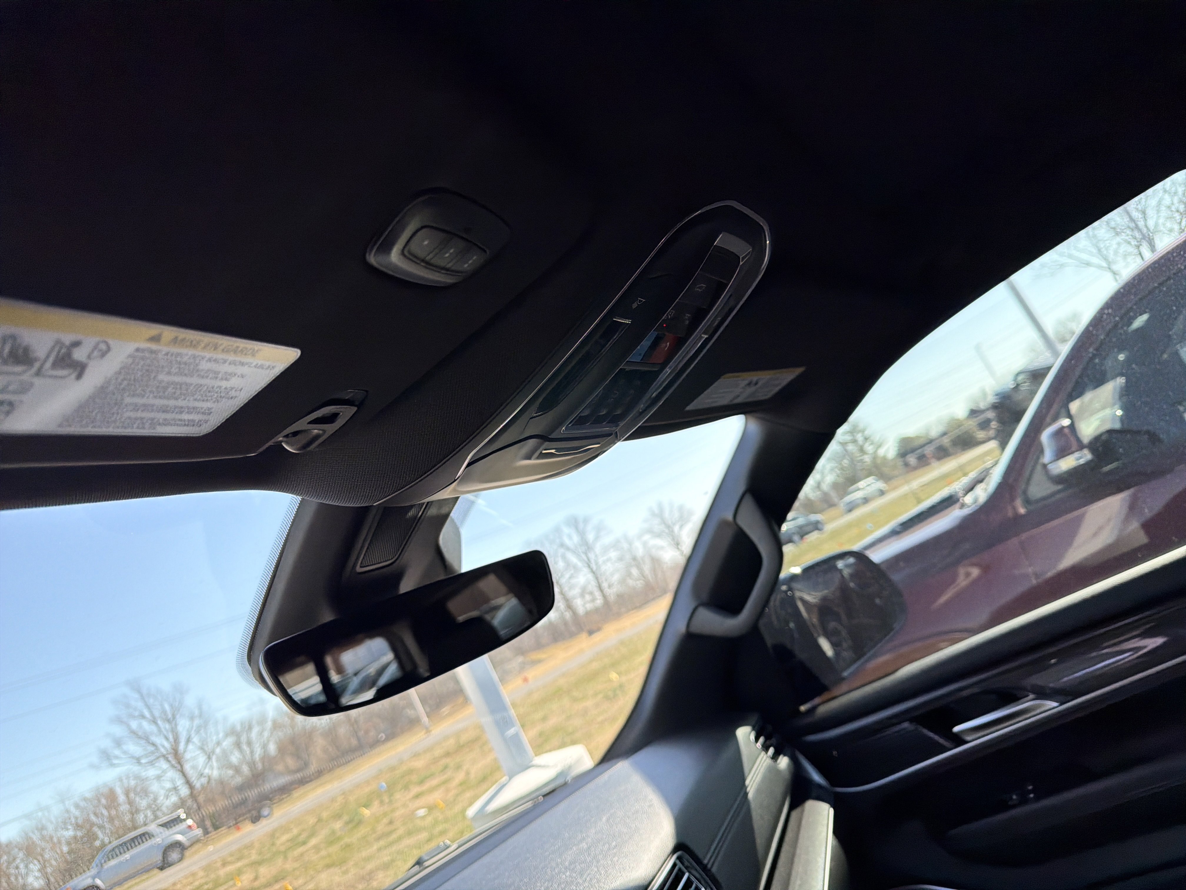 Used 2024 Jeep Wagoneer 4WD w/ Premium Group I image 32