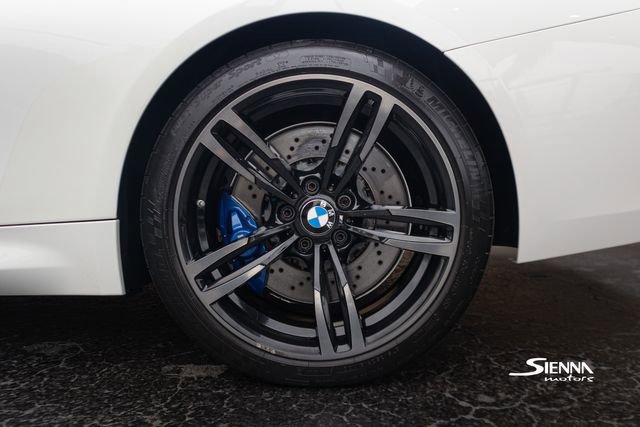 Used 2017 BMW M4 Convertible image 49