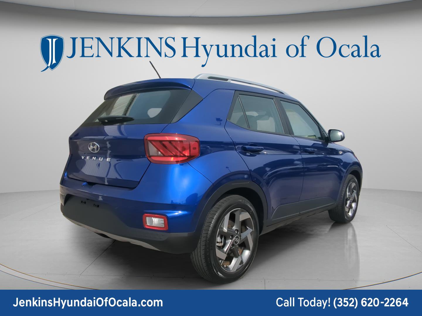 Certified 2023 Hyundai Venue SEL image 4