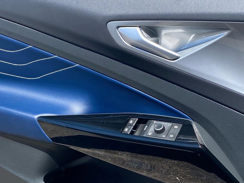 Certified 2025 Volkswagen ID.4 Pro S RWD image 19