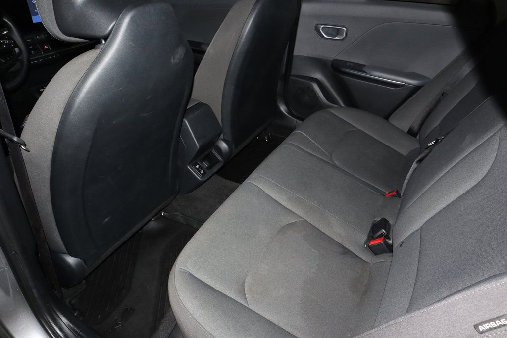Used 2025 Kia K4 LXS image 19