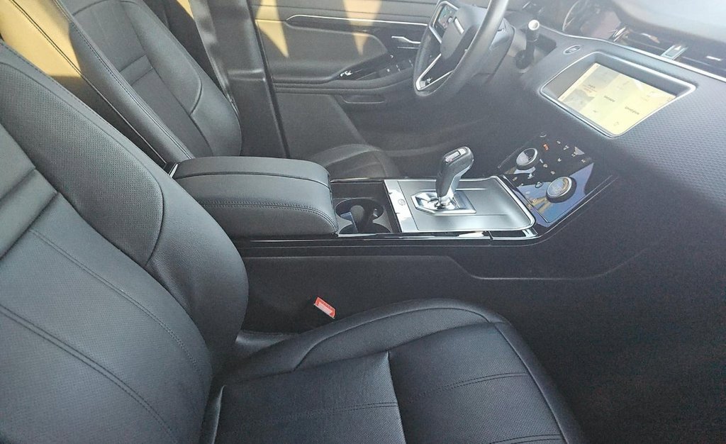 Used 2023 Land Rover Range Rover Evoque S image 11
