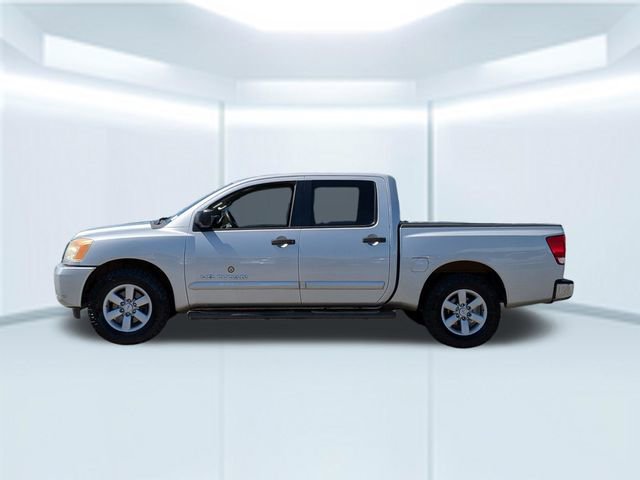 Used 2013 Nissan Titan SV image 12