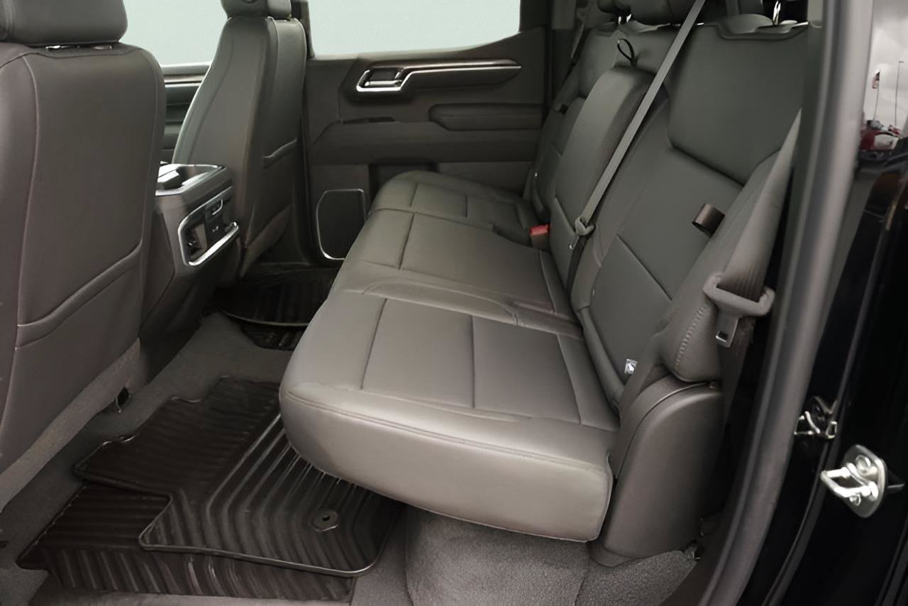 Used 2026 Chevrolet Silverado 1500 LTZ w/ LTZ Premium Texas Edition RWD image 13