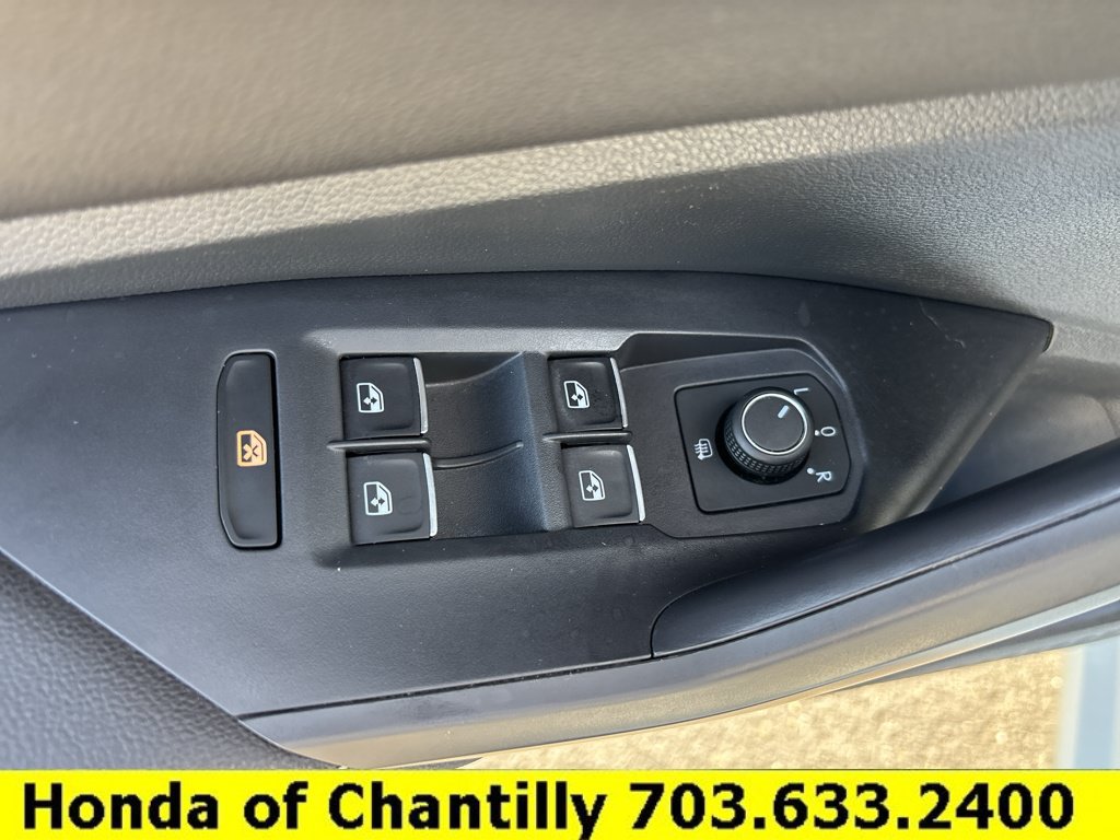 Used 2023 Volkswagen Jetta Sport FWD image 24