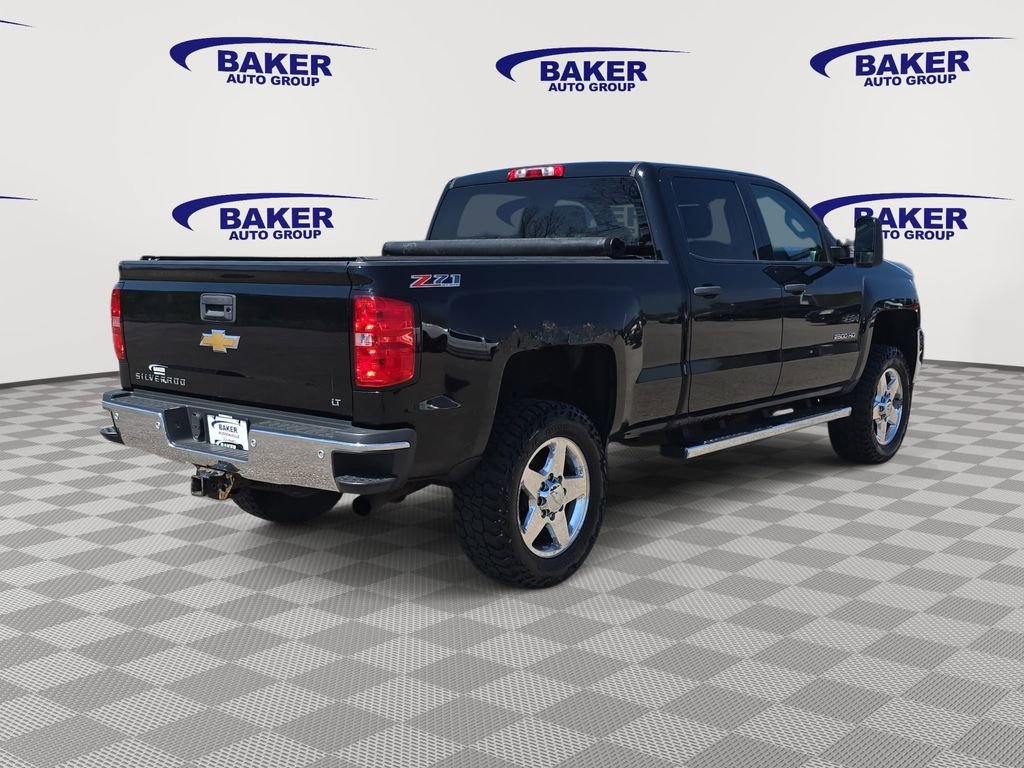 Used 2015 Chevrolet Silverado 2500 LT w/ LT Convenience Package image 5