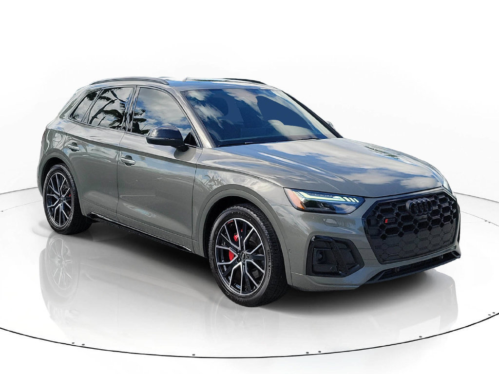 Certified 2024 Audi SQ5 Prestige w/ Prestige Package AWD/4WD image 1