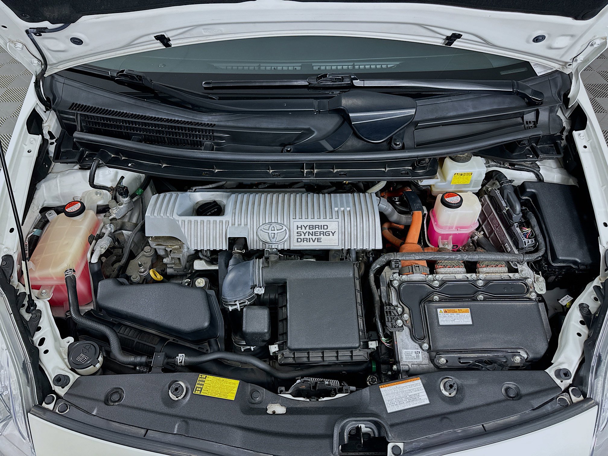 Used 2015 Toyota Prius Persona Series FWD image 31