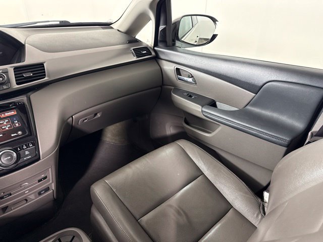 Used 2016 Honda Odyssey Touring image 29
