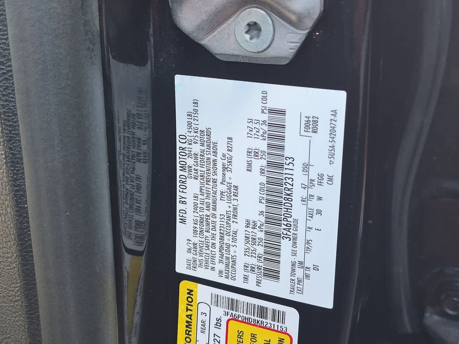 Used 2019 Ford Fusion SE FWD image 38