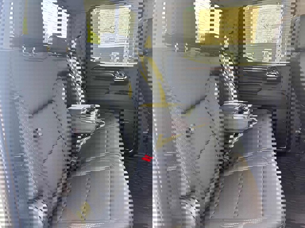 New 2026 GMC Sierra 1500 Elevation w/ Elevation Premium Package AWD/4WD image 29