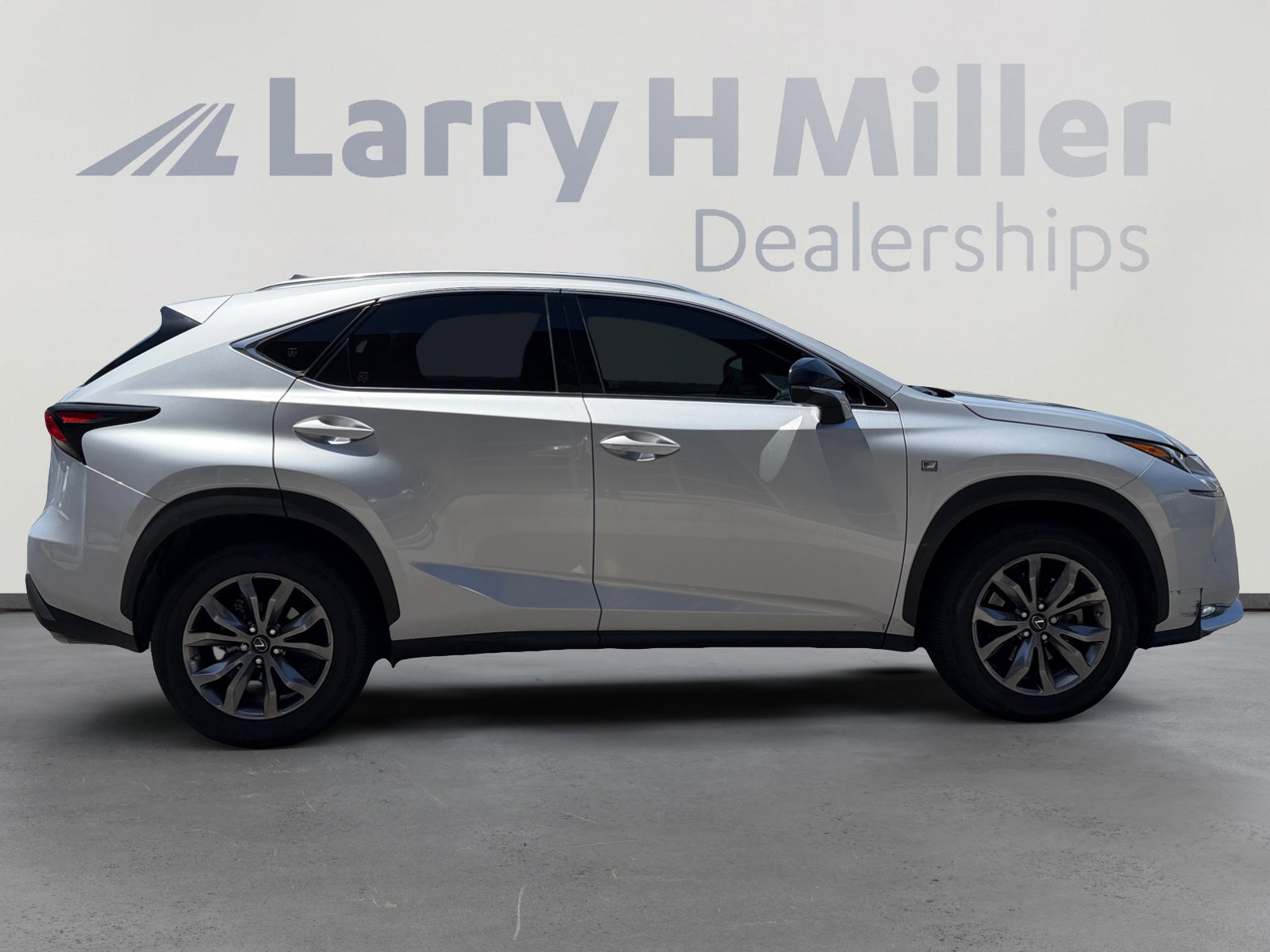 Used 2016 Lexus NX 200t F Sport w/ F Sport Premium Package FWD image 6