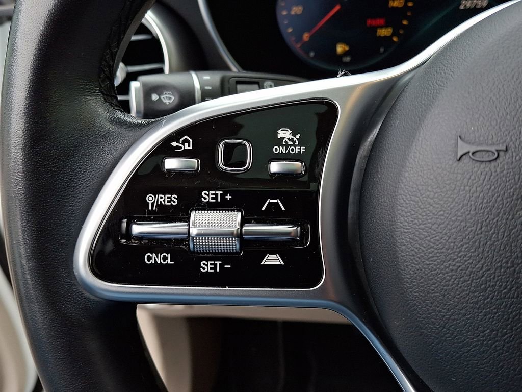 Used 2022 Mercedes-Benz GLC 300 GLC 300 image 22