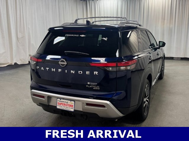 Used 2023 Nissan Pathfinder Platinum w/ Cargo Package image 4