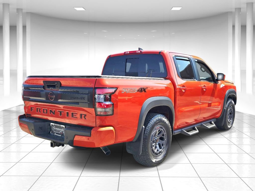 Used 2025 Nissan Frontier PRO-4X w/ Pro Convenience Package AWD/4WD image 3