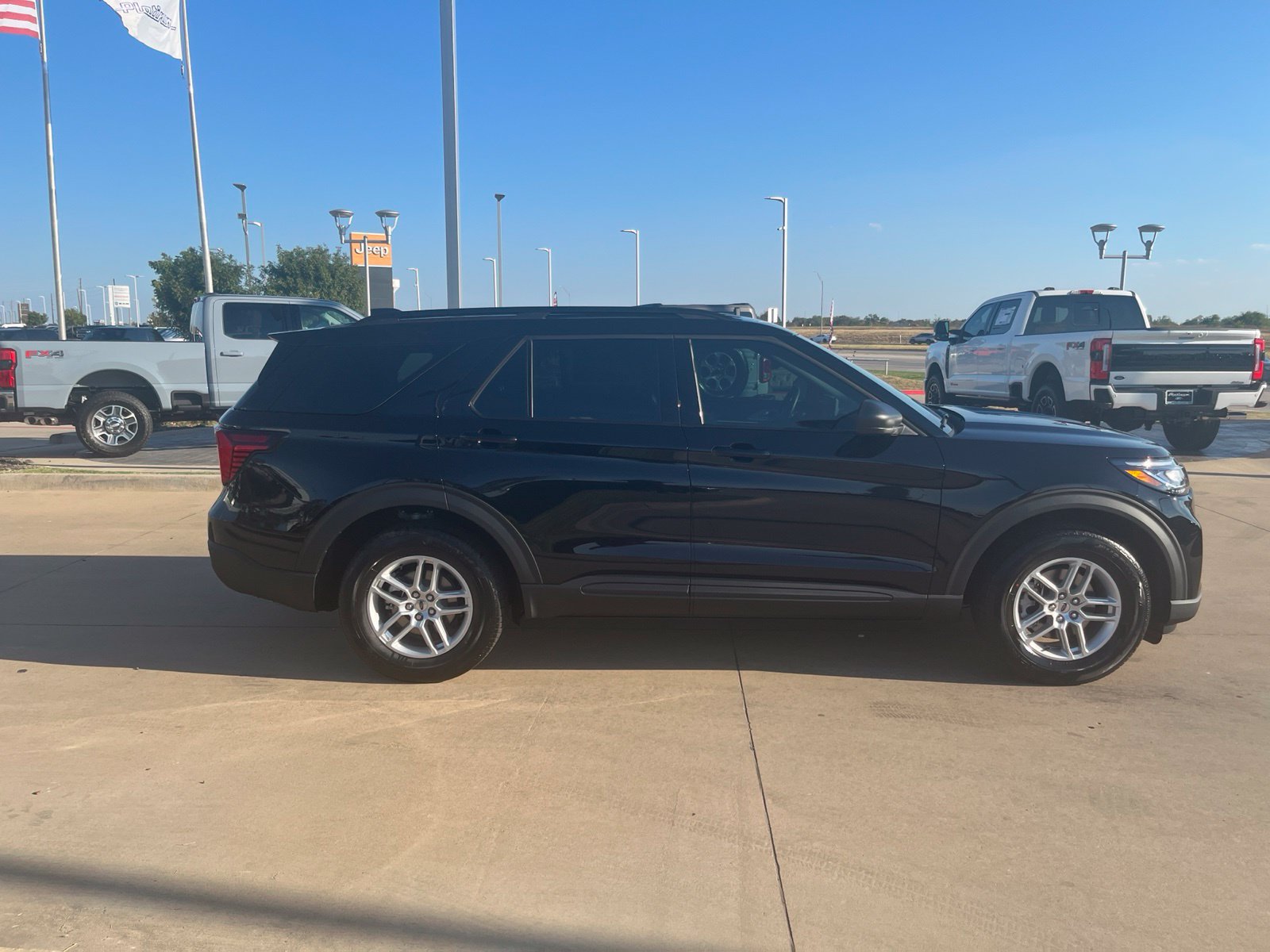 New 2027 Ford Explorer Active AWD/4WD image 6