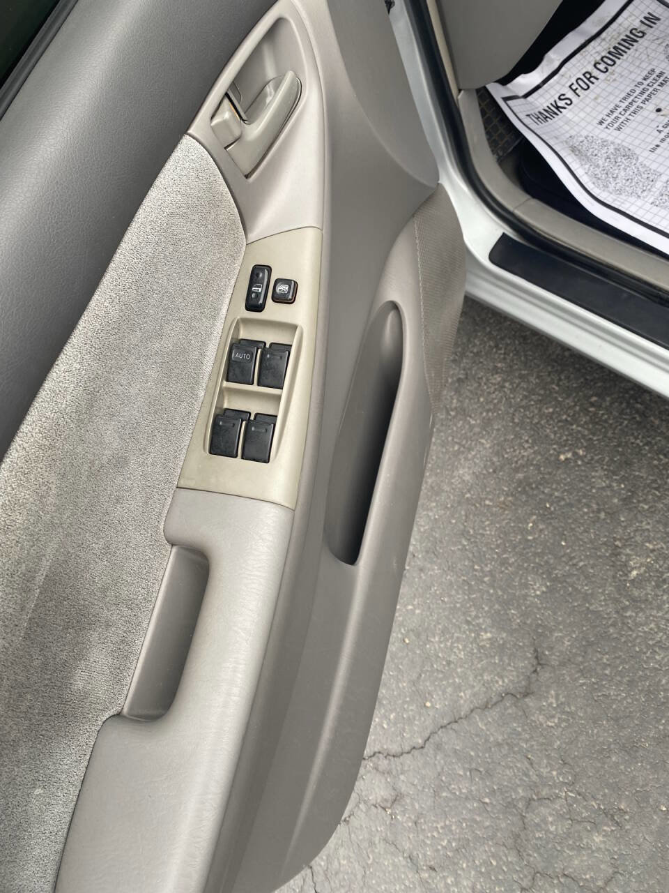 Used 2007 Toyota Corolla CE image 8