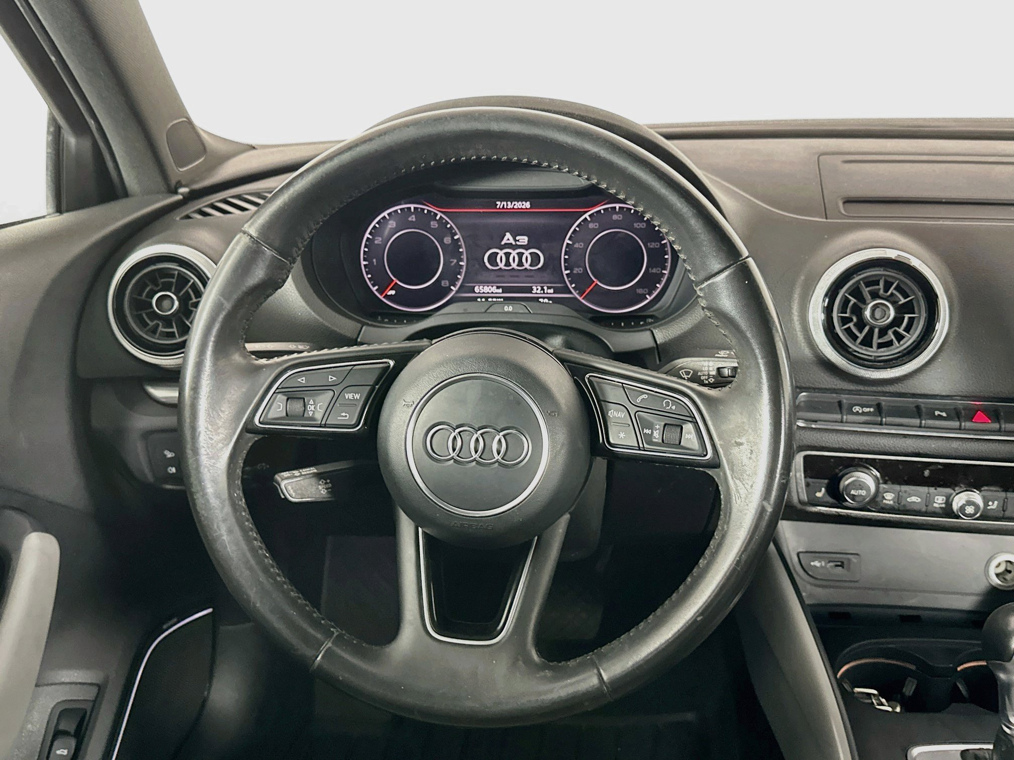 Used 2018 Audi A3 2.0T Premium Plus w/ Premium Plus Package FWD image 17