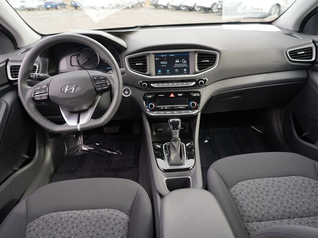 Used 2018 Hyundai Ioniq Blue FWD image 26