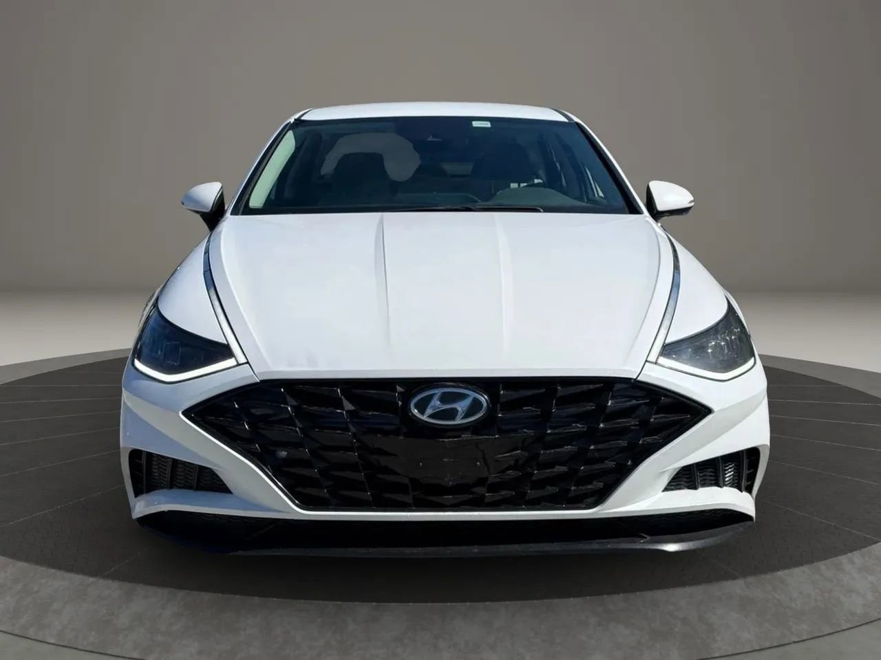 Used 2021 Hyundai Sonata SEL image 2