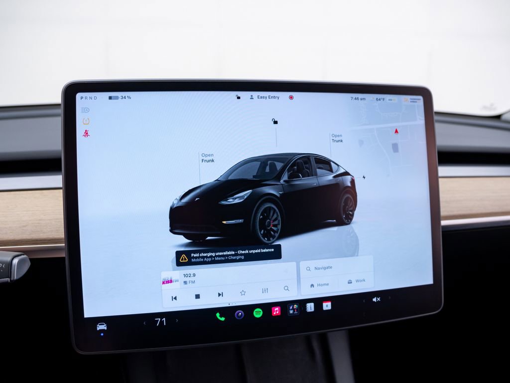 Used 2022 Tesla Model Y Performance AWD/4WD image 22